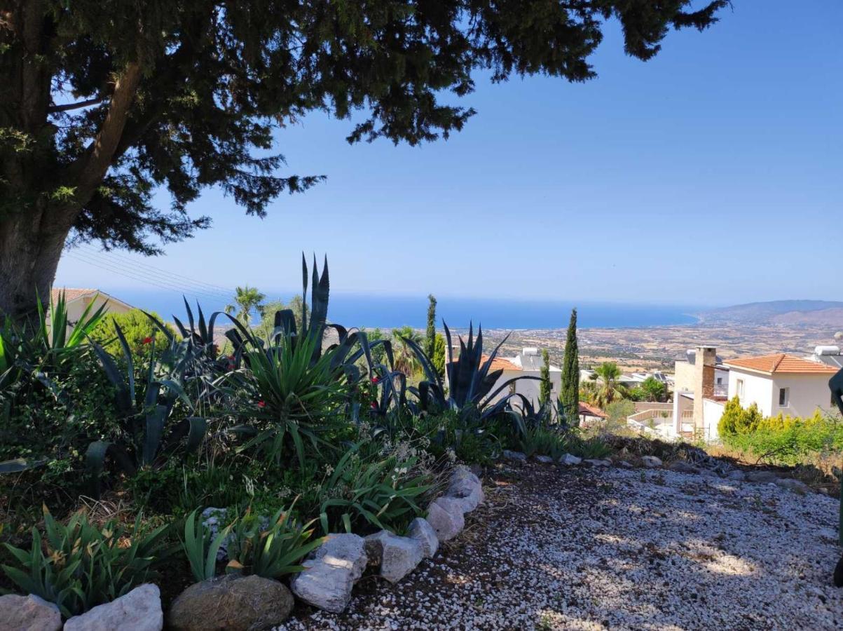 Villa Serapho Paphos Extérieur photo