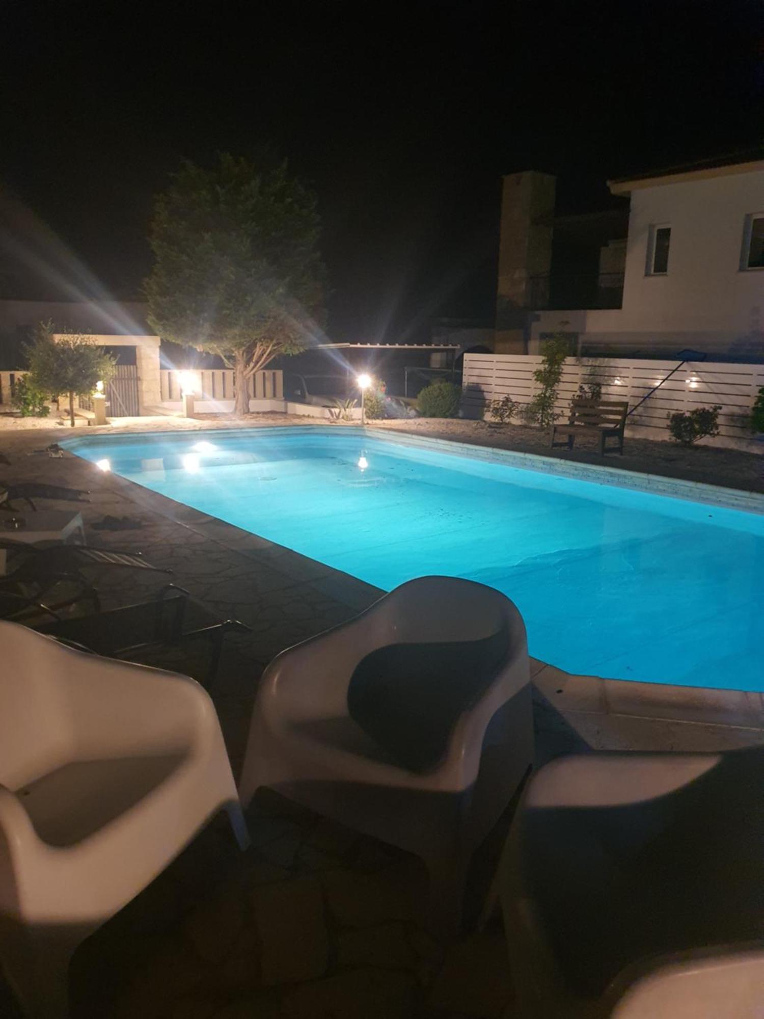 Villa Serapho Paphos Extérieur photo